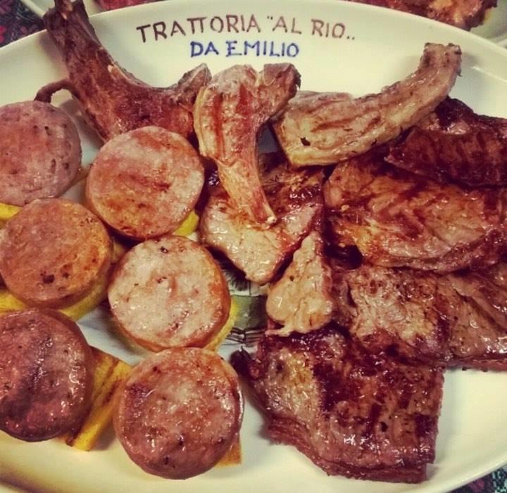 Locanda-Trattoria Al Rio チント・エウガーネオ エクステリア 写真